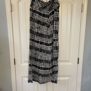 Calvin Klein 3X Black and White Patterned Women's Maxi Skirt